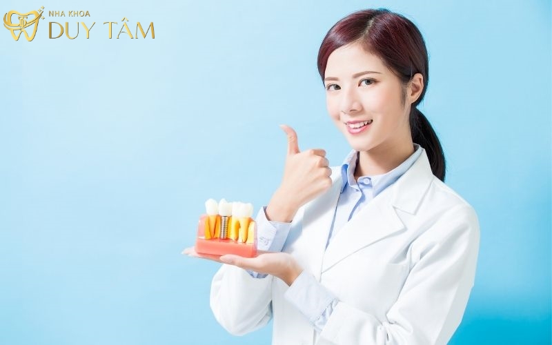 Nhiều người thắc mắc có nên trồng răng Implant không?